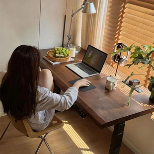 实木升降桌新西兰松木桌面台式 电脑桌办公桌家用书桌电竞桌穿线孔