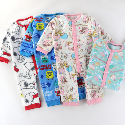 秋冬婴儿法兰绒哈衣保暖连体衣