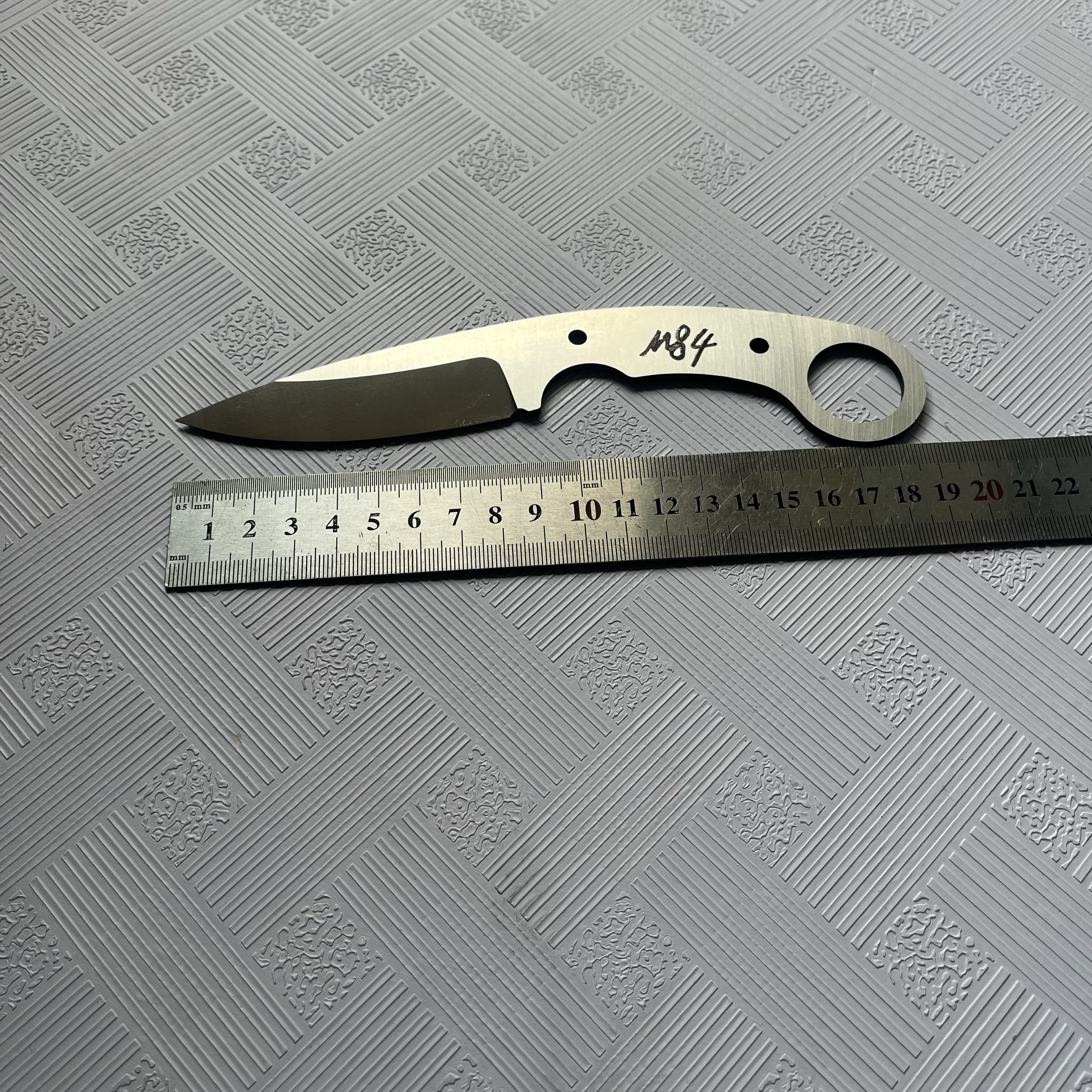 D2材料硬度60+编号M84