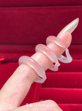 青丘小狐狸天然玛瑙戒圈玉石戒指百搭粉嫩显白新中式珠宝高级送礼