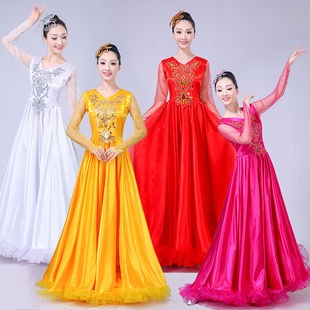 开场舞大摆裙演出服新款民族舞蹈服装女成人伴舞现代舞合唱服长裙