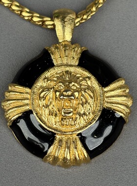 万物二奢 95新 中古重工黑金珐琅立体雄狮圆牌吊坠扭绳TO扣项链