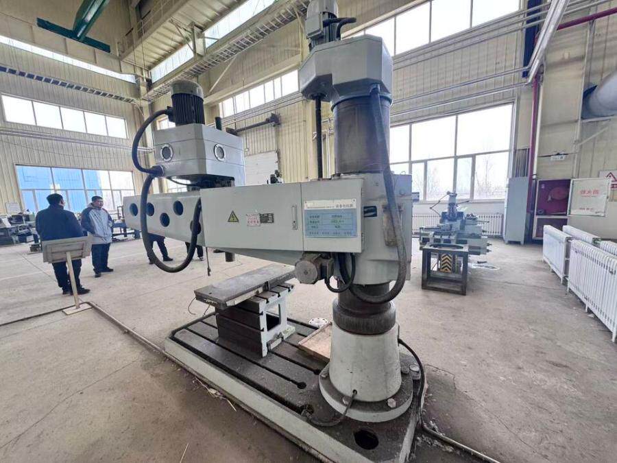 4月18日鄂尔多斯摇臂钻床（型号：Z3050X16）一台网络拍卖公告