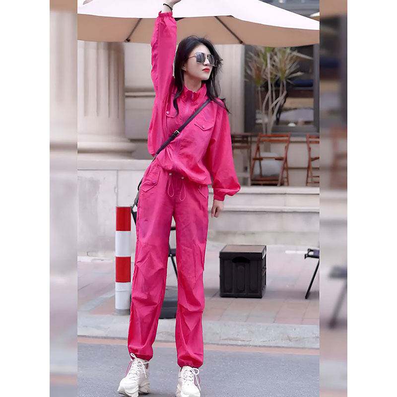 玫红色休闲运动套装女户外健身跑步抽绳外套束脚裤春装搭配一整套