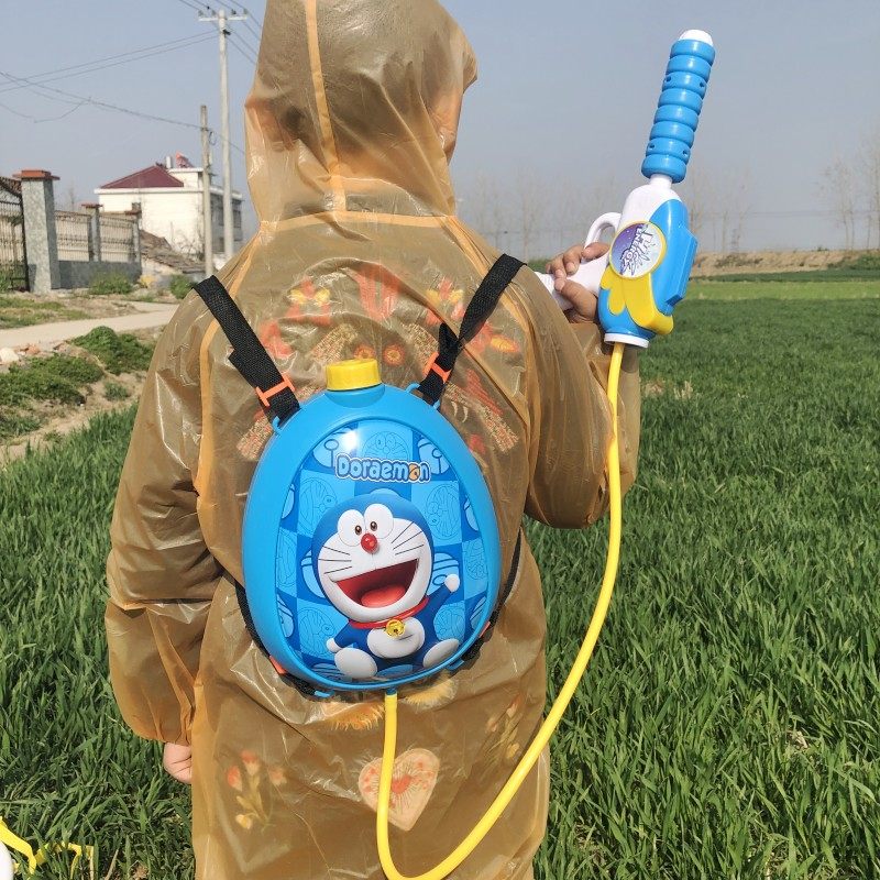 背包水枪卡通玩具叮当猫