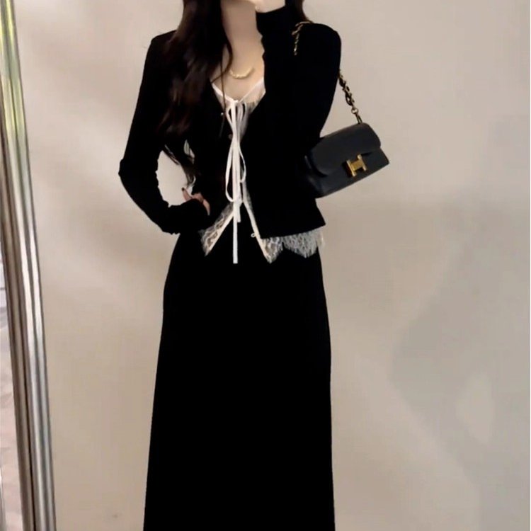 2025新款秋季法式黑色长袖连衣裙子女装今年流行爆款穿搭套装长裙