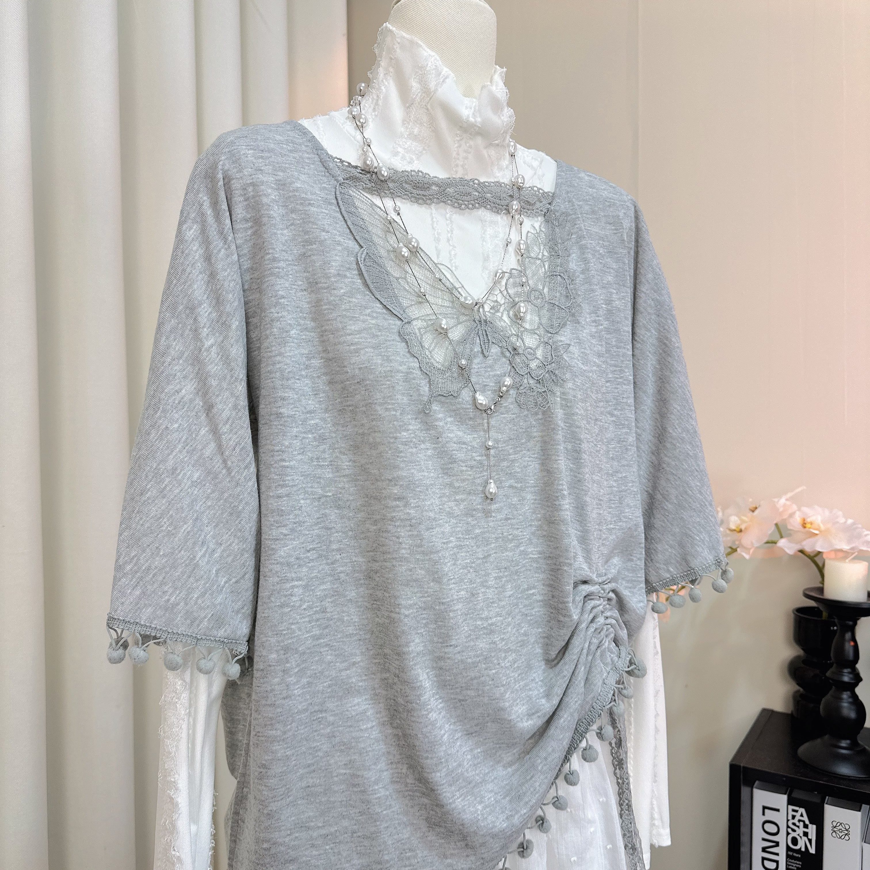 芝士日设计感烟灰蝴蝶流苏罩衫秋季通勤叠穿小众绝美连衣裙套装女