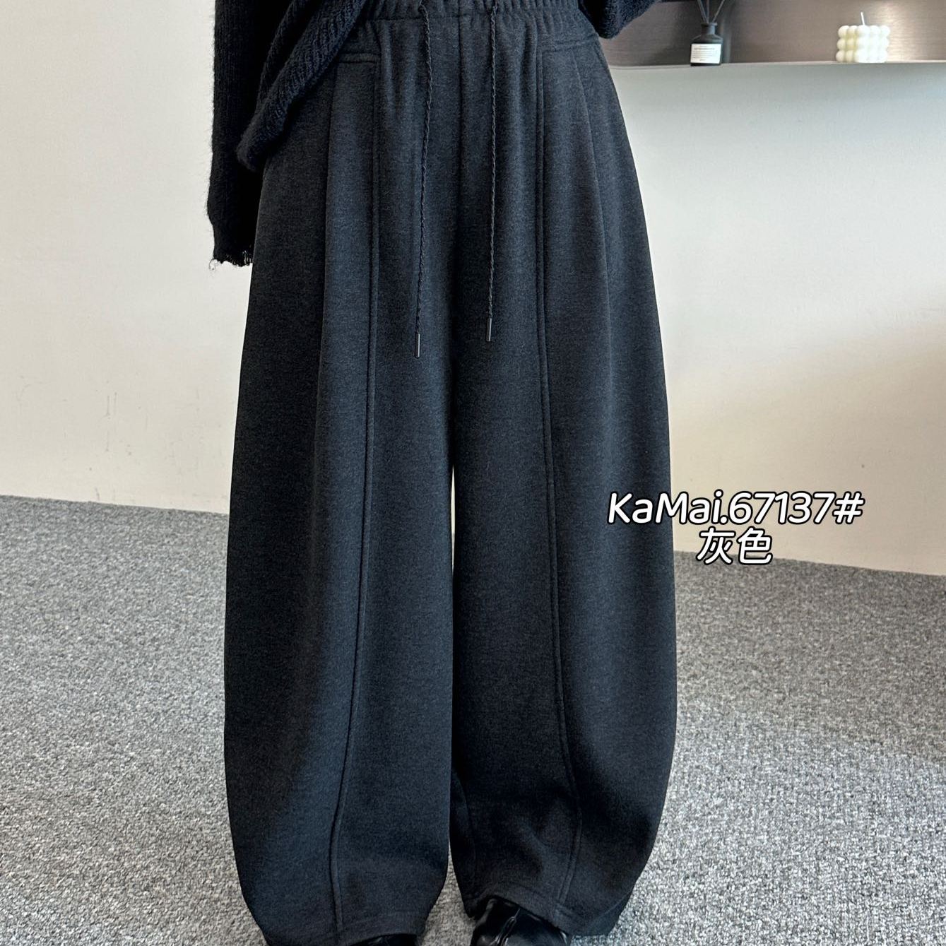 卡麦原创高腰弯刀加绒加厚阔腿裤