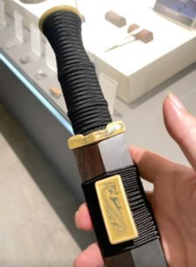 秘色瓷装扭转大马士革钢短剑龙泉刀剑收藏级宝剑未开刃