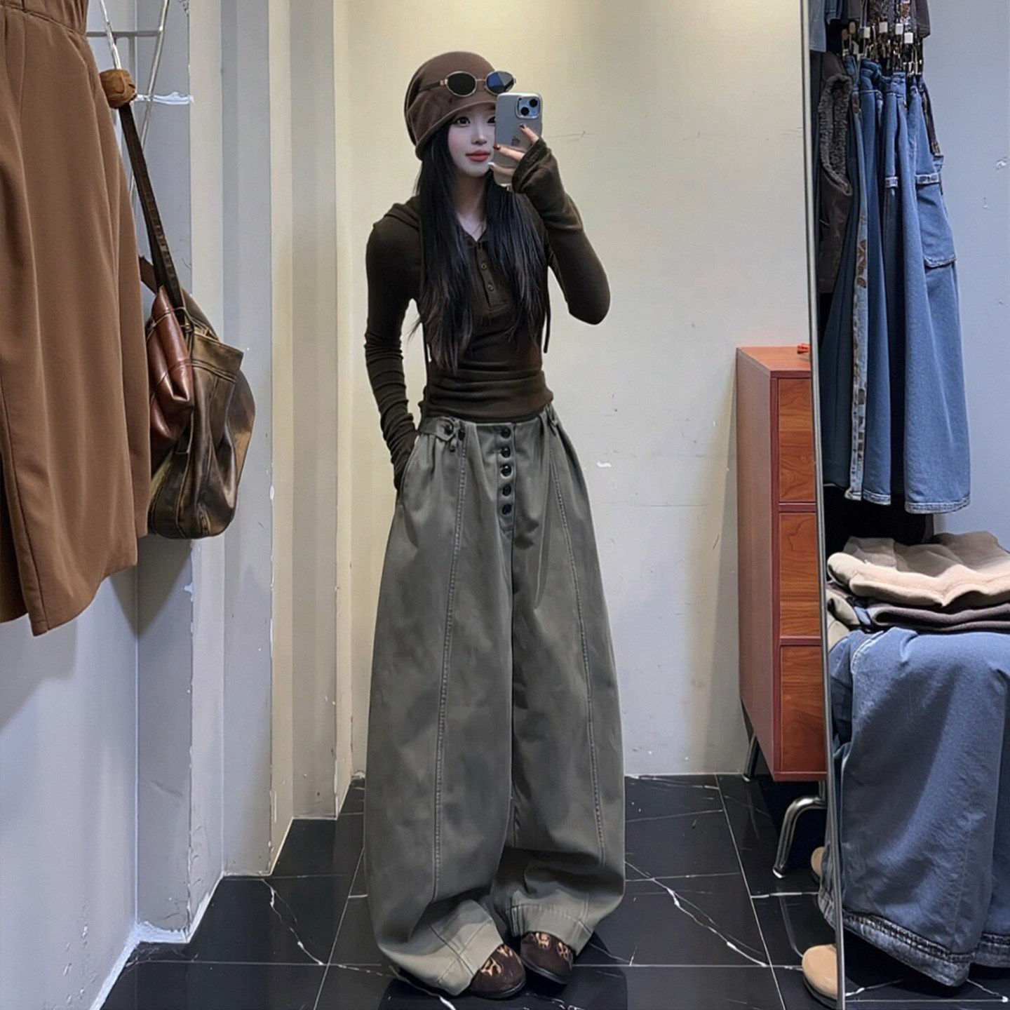 欧洲站秋冬季一整套穿搭高级感独特气质连帽打底上衣休闲阔腿裤两