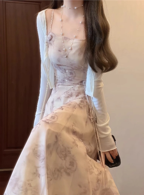 欧洲站茶歇法式碎花吊带洋装女夏季2025新款高级感气质绝美长裙两
