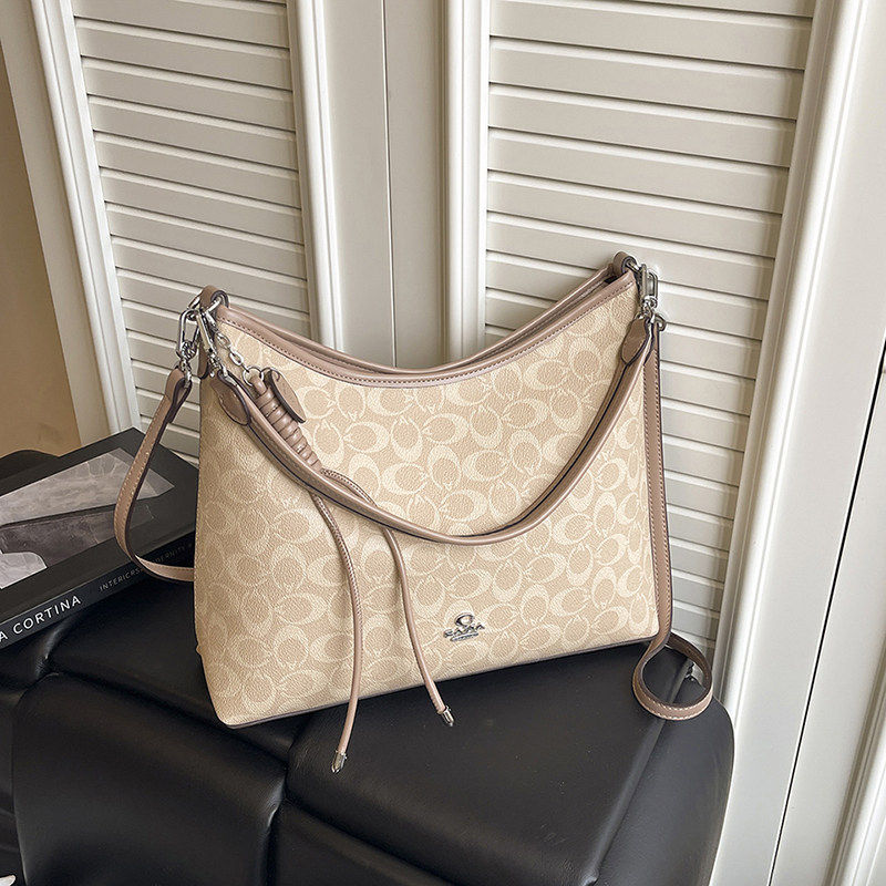 欧洲站大容量包包女式2025新款超火小众老花通勤托特包高级感单肩