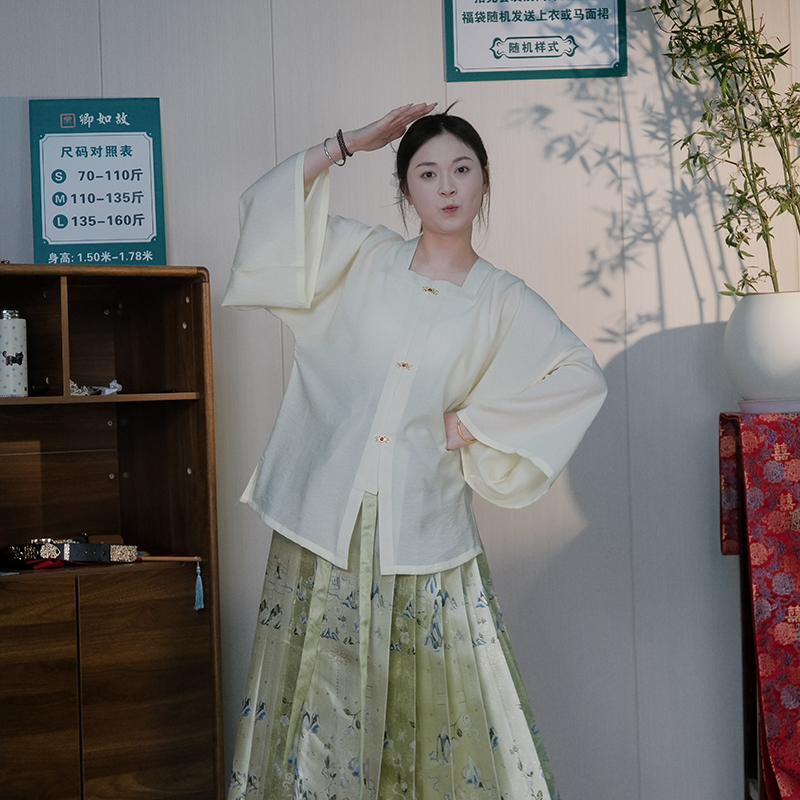 卿如故原创汉服明制方领半臂对襟短衫夏季清凉百搭显瘦2025新女款