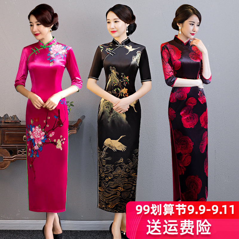 金丝绒旗袍中国风年新款女中袖走秀旗袍改良版连衣裙长款气质