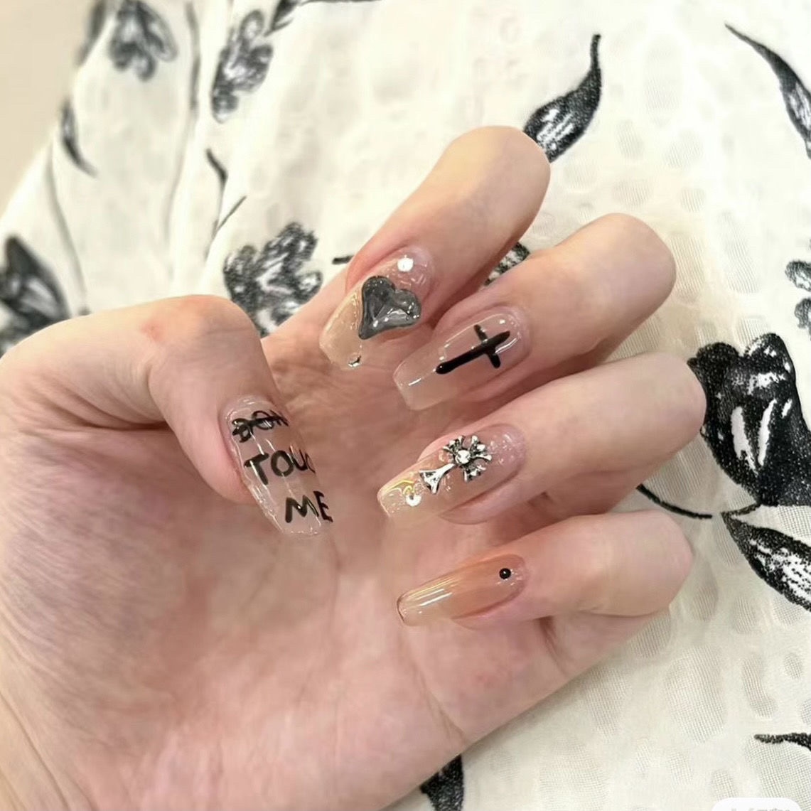 纯手工AB款克罗心美甲拽姐小红书同款穿戴甲可拆卸假指甲手写爆款