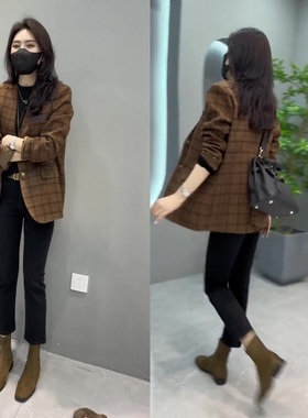 欧货气质西装外套女秋冬设计感格纹V领夹棉西服宽松显瘦行政夹克