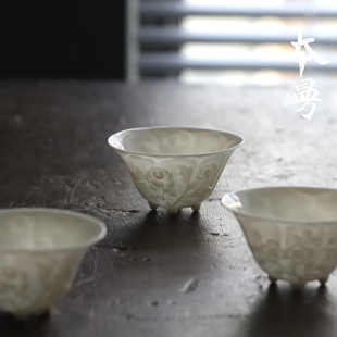 本曼山房芳华杯手拓仿古薄胎系列白瓷手工瓷胎鎏金白釉主人杯茶杯