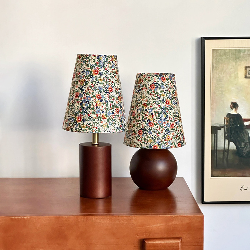 复古实木碎花台灯床头灯中古高级感氛围灯客厅卧室高颜值小夜灯