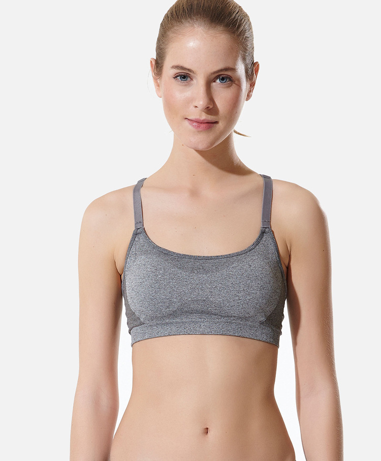 带胸垫无钢圈跑步健身内衣