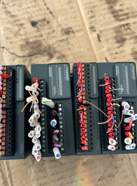 议价 施耐德PLC模块 TM3DM24R 180元 TM3DI16
