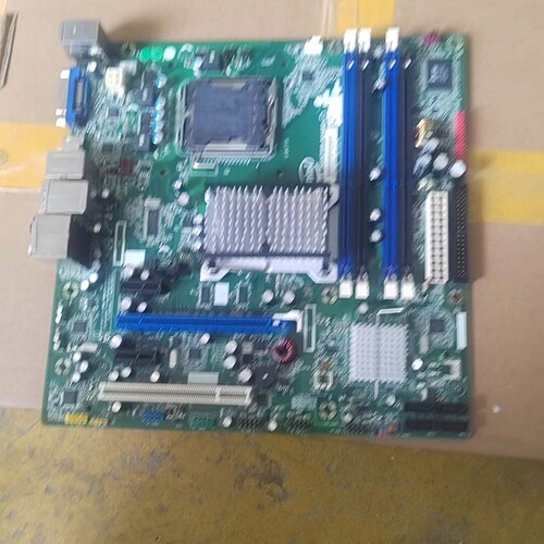 议价 英特尔DG43RK主板，带DVI和HDMI接口，几乎全新，功