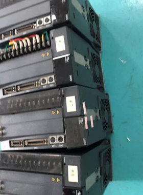 议价 汇川伺服驱动器IS500AT8R4I-112原装拆机 成色好