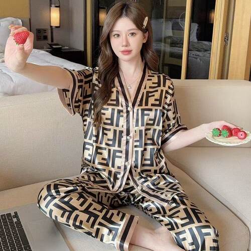 夏季冰丝凉感卡通女睡衣两件套