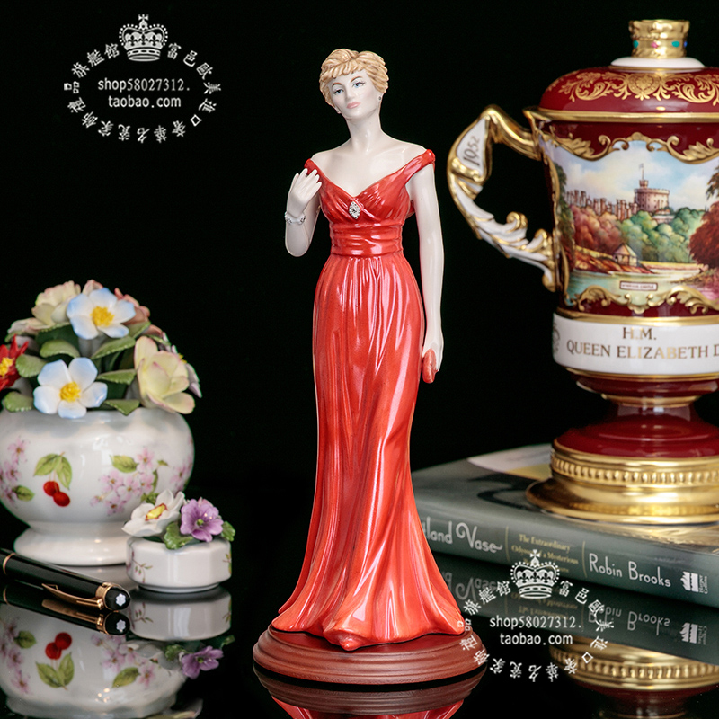 英国Royal Worcester美奐美崙陶瓷欧式手工人偶婚礼客厅桌面摆件