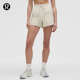 License to Train女士运动轻盈版高腰短裤4 丨lululemon丨LW7DEWS