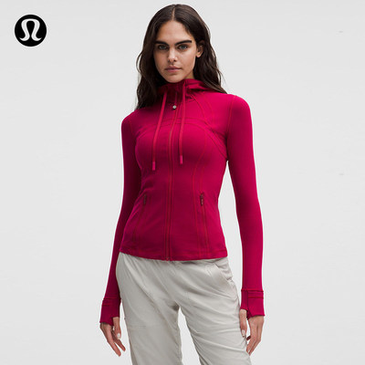 Define女士连帽夹克*Nu