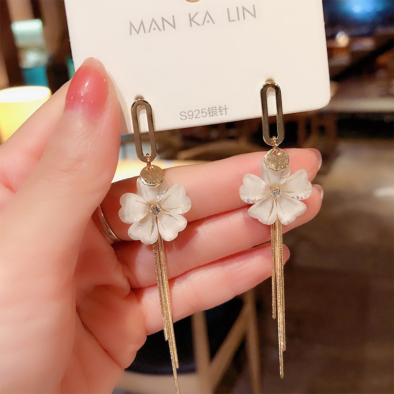 s925银针花瓣女长款百搭潮流耳环