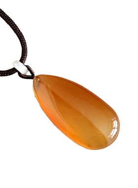 马料去皮天然红玛瑙原石吊坠原色