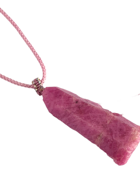 天然红刚玉原石吊坠毛衣链