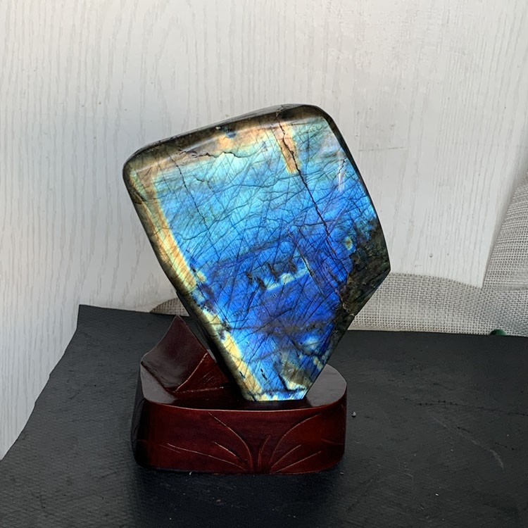 千蕊天然钠长石拉长石原石摆件蓝光满光家居摆饰