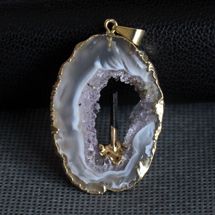 千蕊天然玛瑙片吊坠 原石项链玛瑙水晶聚宝盆切片镶嵌黑碧玺实物