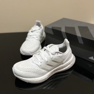 Adidas GY4705 缓震跑步鞋 阿迪达斯BOOST休闲网面透气运动鞋