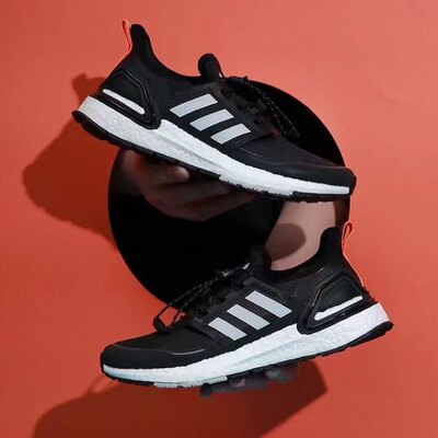 Adidas阿迪达斯 男鞋Ultraboost 休闲运动缓震跑步鞋运动鞋EG5207