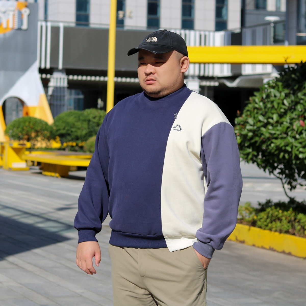 秋季新款壮熊个性撞色拼接卫衣