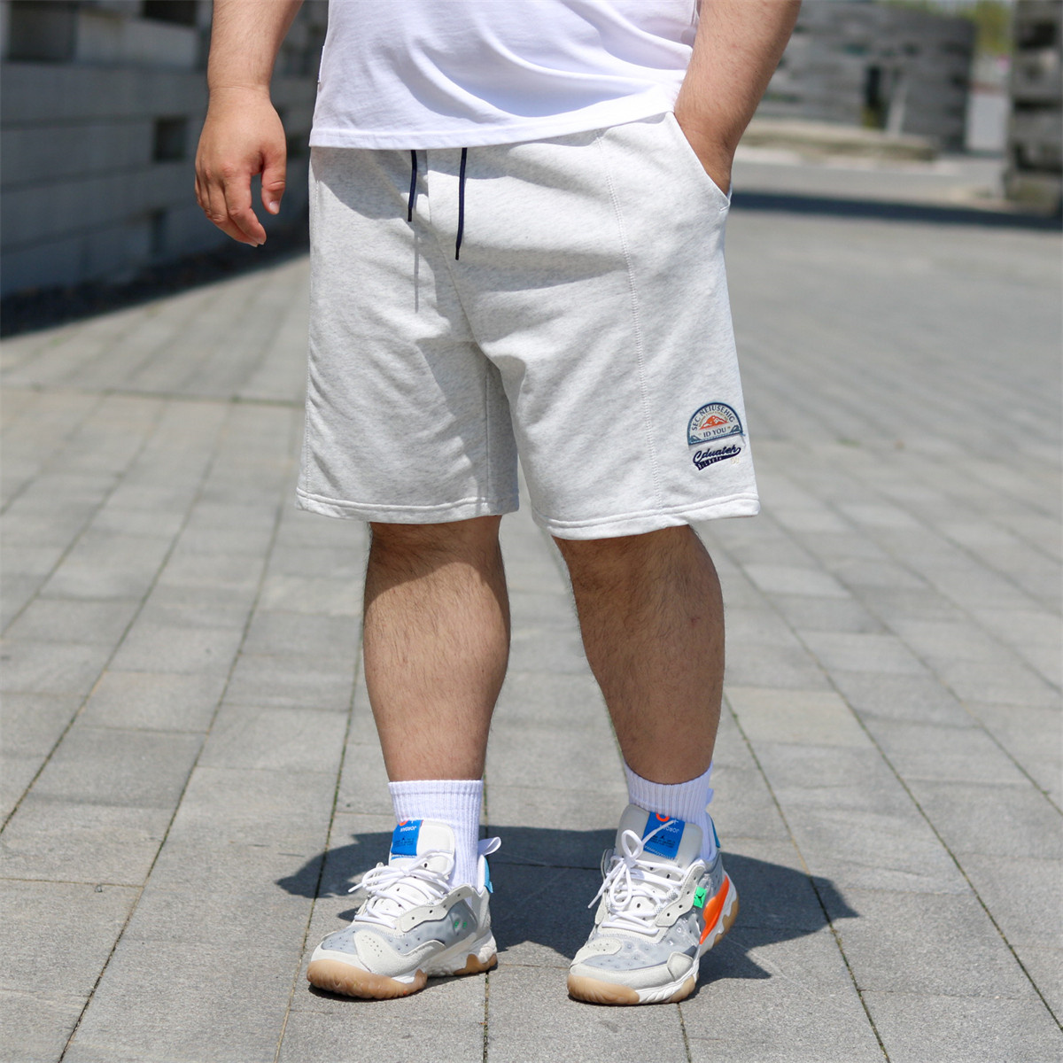 TRCE镭创大山刺绣运动五分短裤子