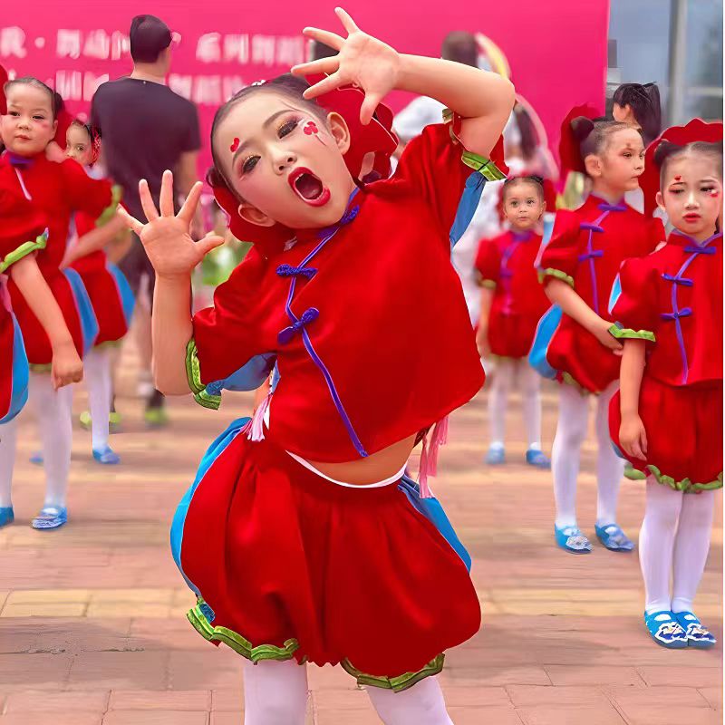 元旦儿童福娃舞蹈演出服幼儿园喜庆开门红灯笼裤小梦娃秧歌表演服