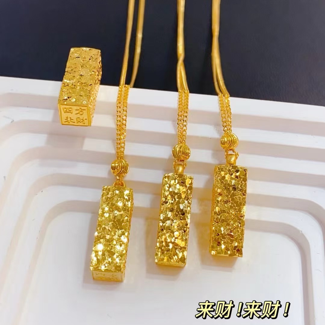 水贝5G黄金999碎碎冰小金砖吊坠足金暴富小金砖项链锁骨链送女友