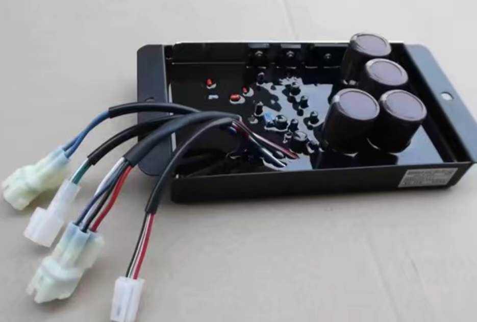 AVR本田 发电机配件 10KW  调节器  调压板