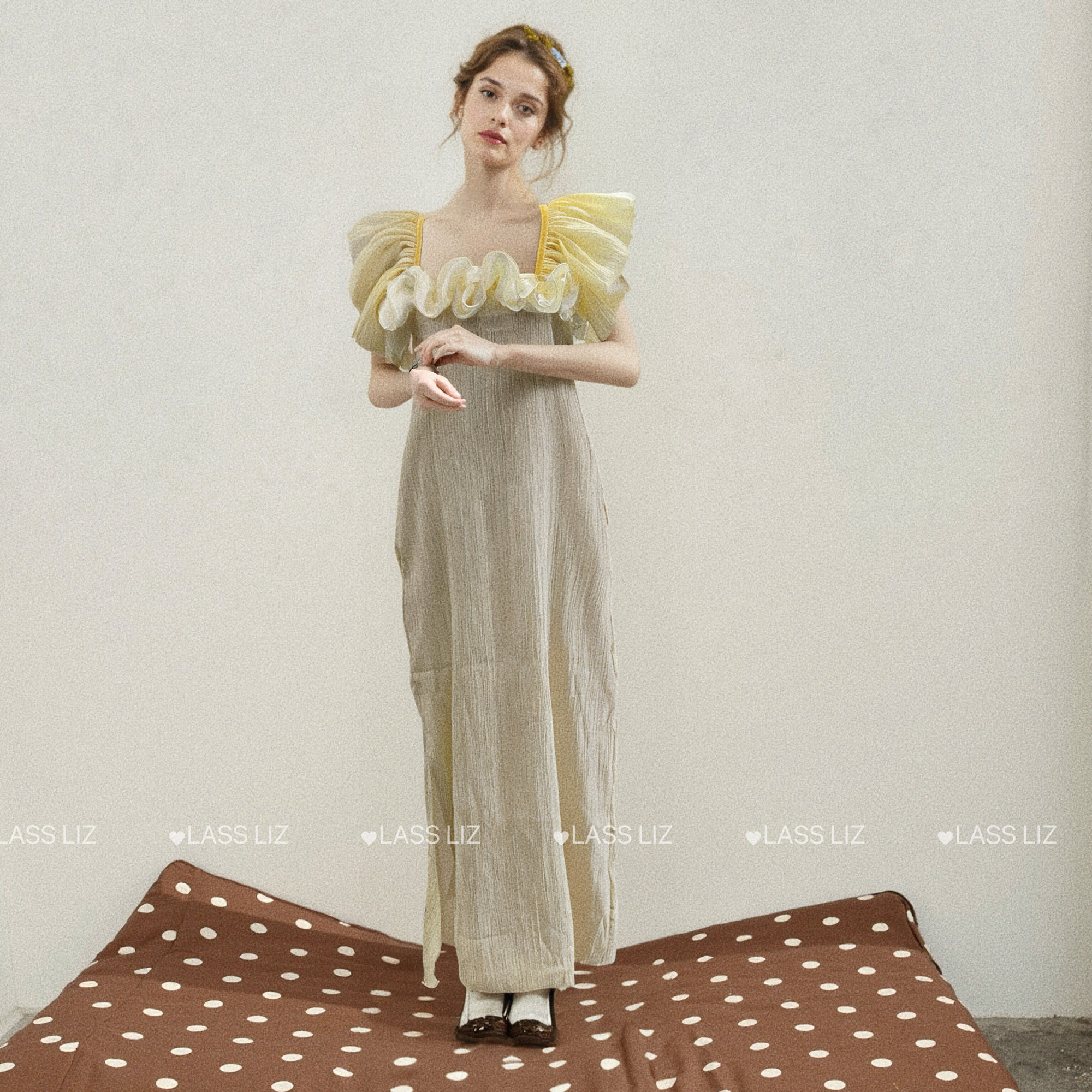 原创设计黄色复古宽松长款连衣裙