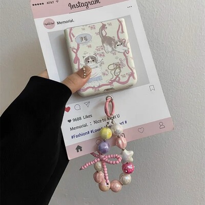 可爱服饰猫咪适用华为Pura X折叠屏手机壳pocket2硬壳小米mixflip三星zflip6手链OPPOFindN3Flip荣耀vivo女款