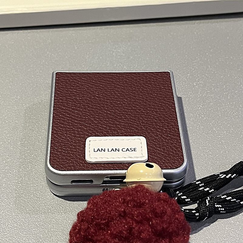 ins风荔枝纹毛球挂绳适用小米mixflip手机壳华为Pocket 2折叠屏oppoFindN3Flip硬壳翻盖vivo荣耀三星zflip6女