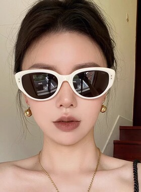 白框墨镜女款高级感复古窄框防晒
