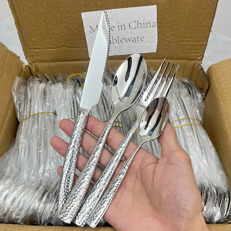 高档锻打锤纹刀叉套装