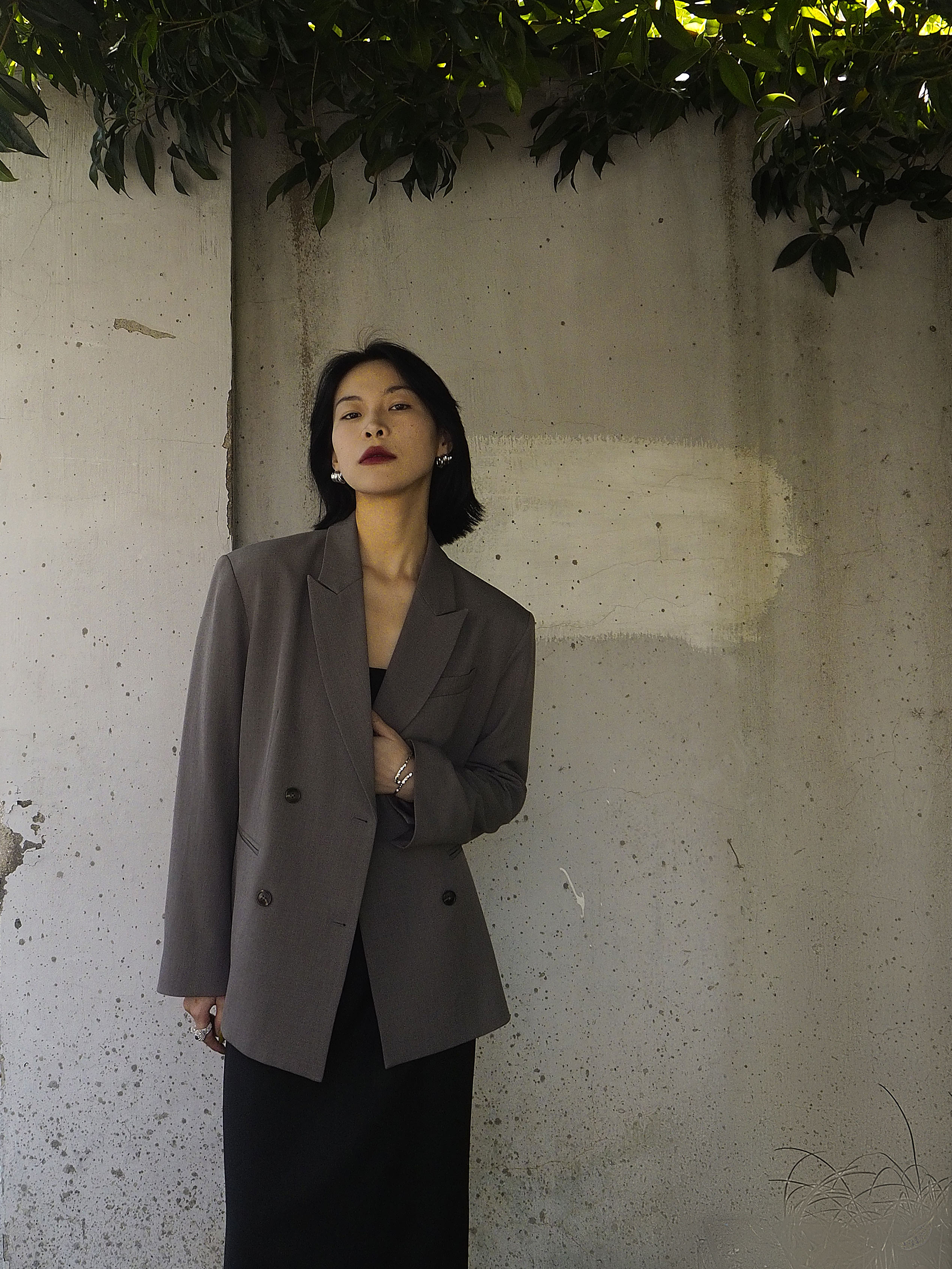 SED禾正 时髦刚需OVERSIZE阔肩宽松枪驳领双排扣西装外套女