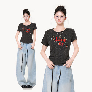 韩版碳黑色刺绣圆领正肩短袖T恤女2026夏季宽松显瘦气质小衫上衣