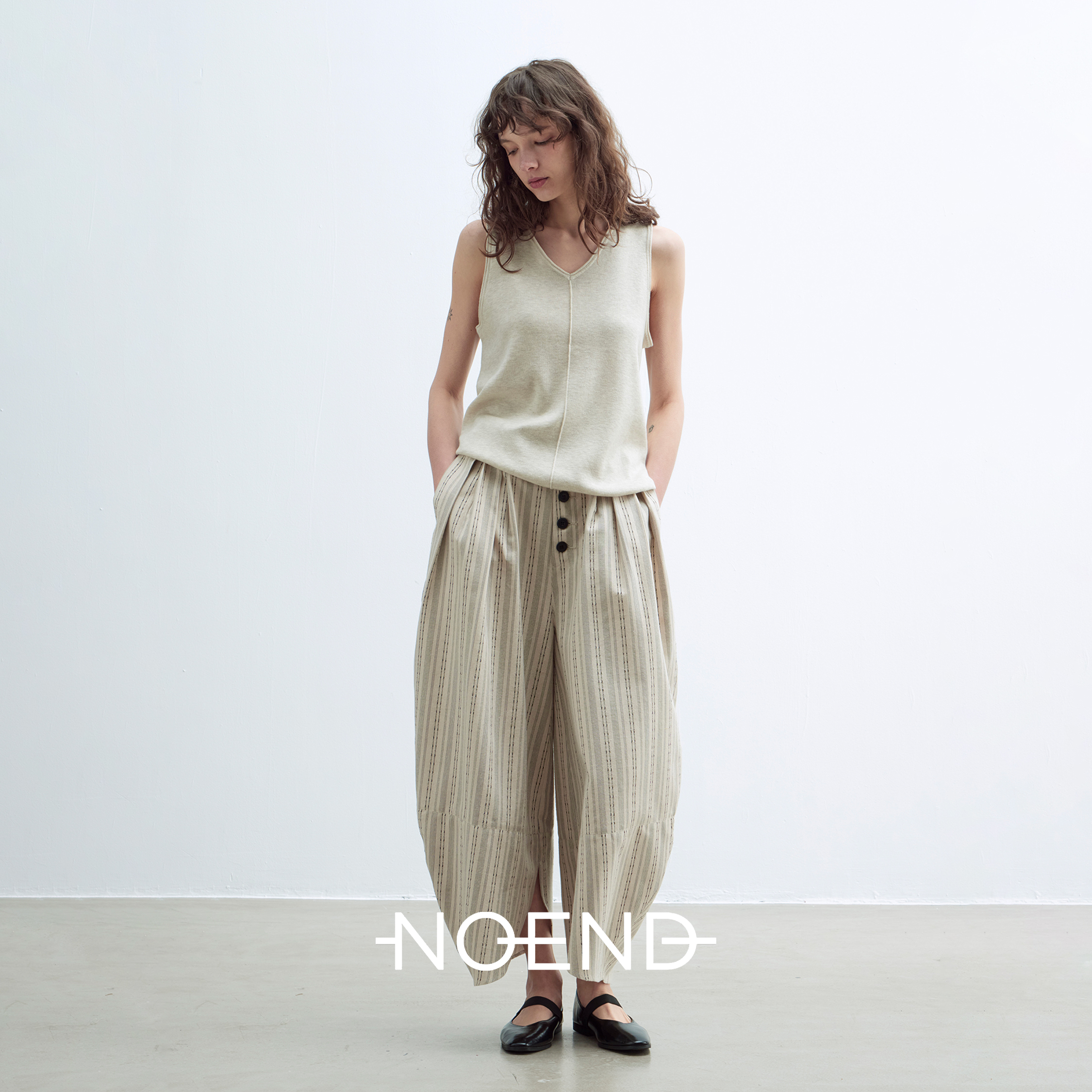 NOEND 25SS「陆翊苏梦芸秦语 同款」桑蚕丝宽松针织背心吊带简约